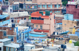 頂樓加蓋合法嗎？頂樓加蓋涉及住戶產權與施工面積問題